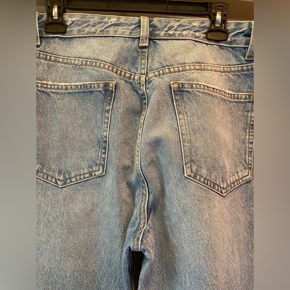 Zara Distressed Relaxed Jeans size 8 NWOT - Picture 10 of 12
